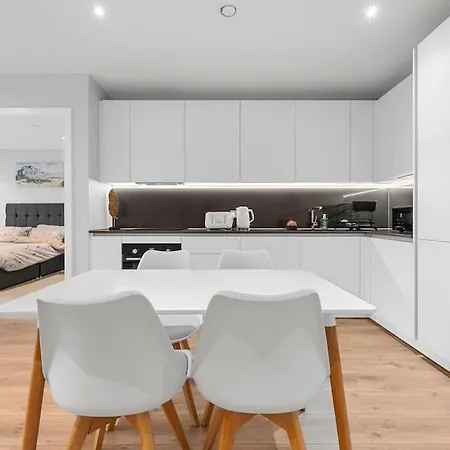 Manchester Haven Stylish Modern Apartment Exterior photo